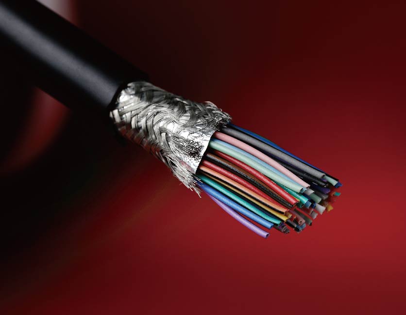 custom-made Cable 02